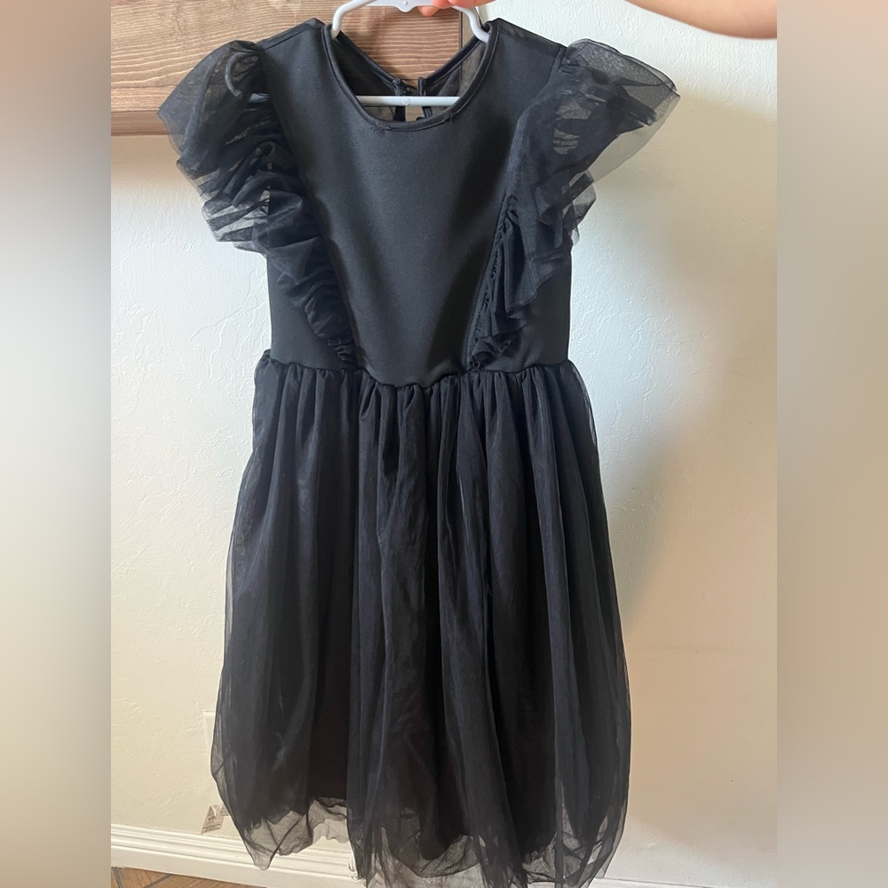 SHEIN Black Tulle Dress with Ruffled Sleeves